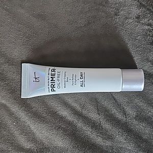 Your Skin But Better Primer oil-free